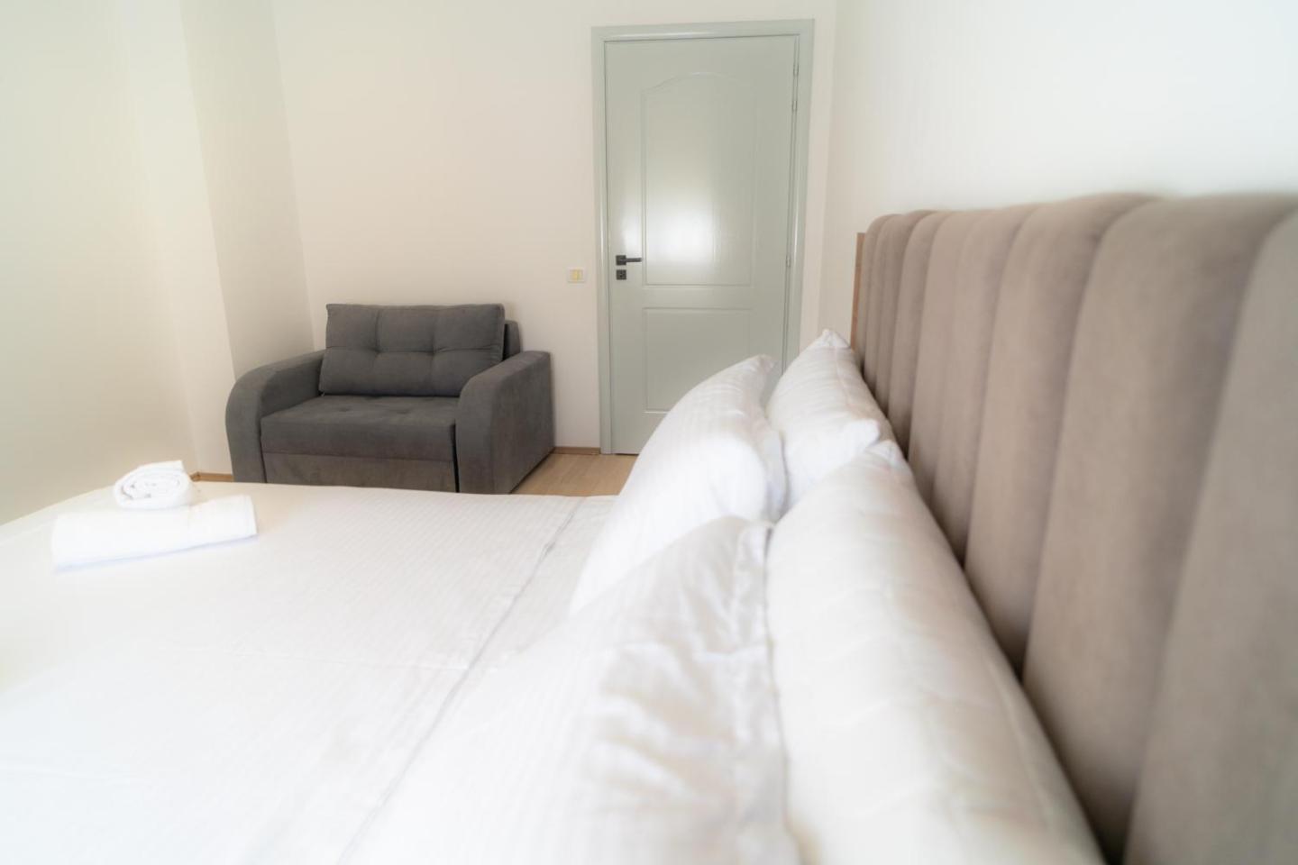 Enea Room In Center Шкодер Экстерьер фото